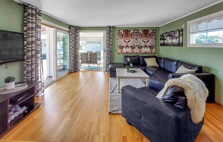 Ferienhaus für 6 Personen mit Terrasse in Falkenbergs und Umgebung