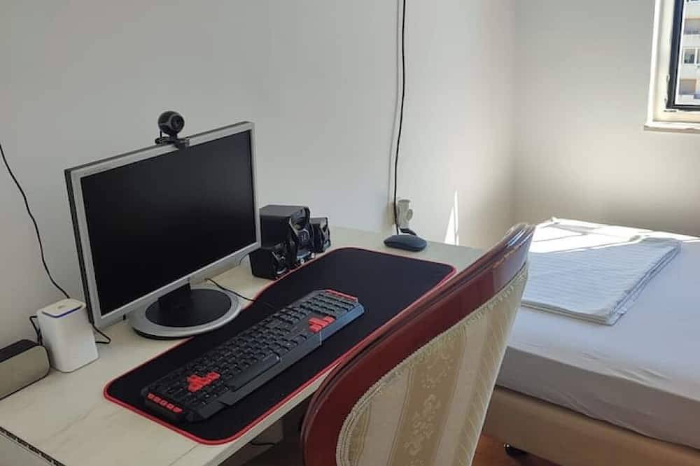 Apartamento entero, Mediteran Rozino in Budva, Municipio de Budva