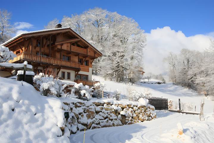 Ganze Wohnung, Ferienwohnung 'T3 - Le Miroir Du Mont Blanc' mit Seeblick, Balkon und WLAN in Sallanches, Pays du Mont-Blanc
