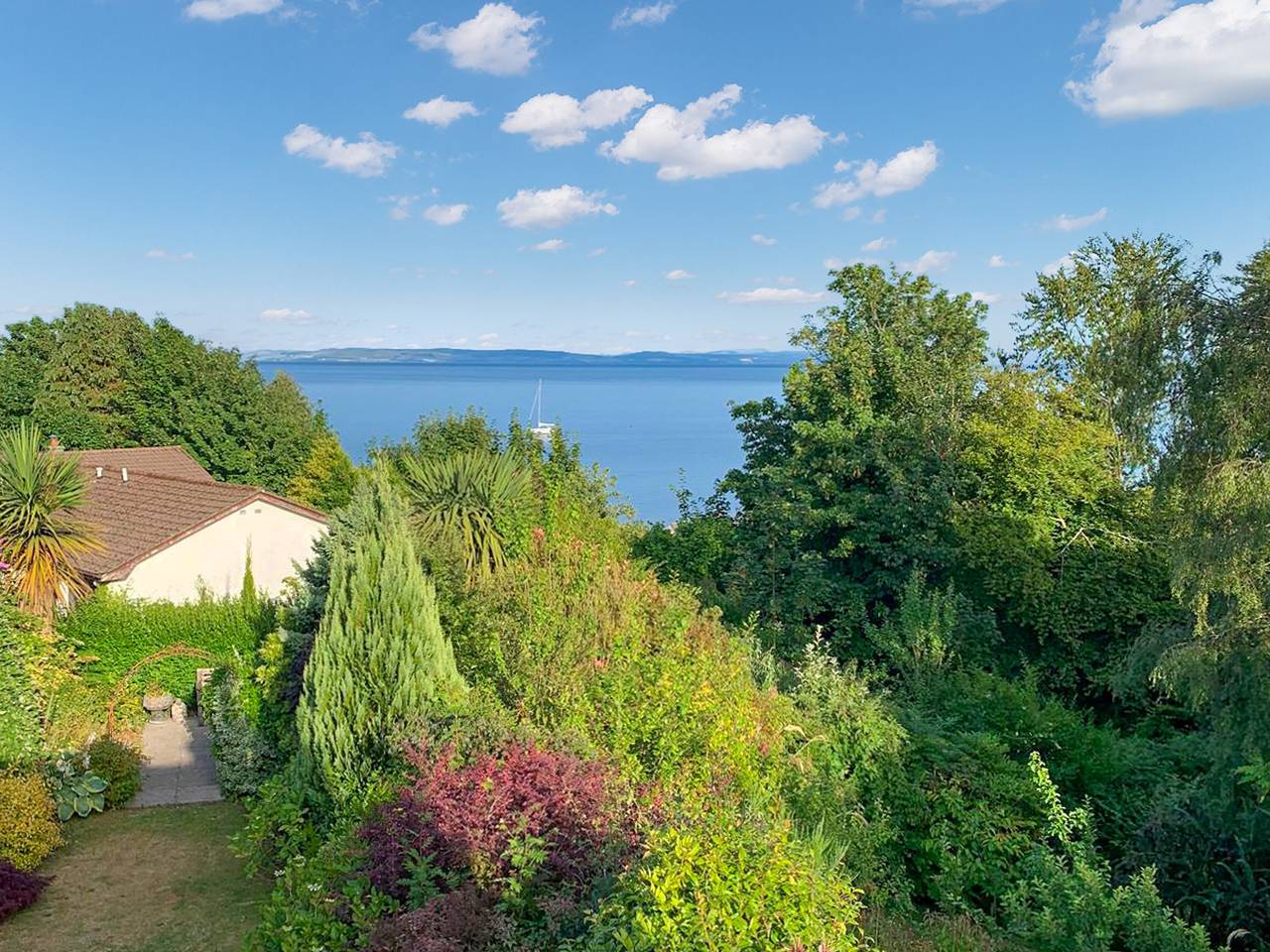 The Cottage in Firth Of Clyde