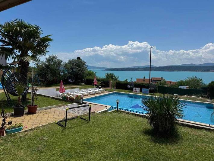 Apartament wakacyjny dla 3 osób, z Balkon i Ogród oraz Basen i Widok w Sozopol