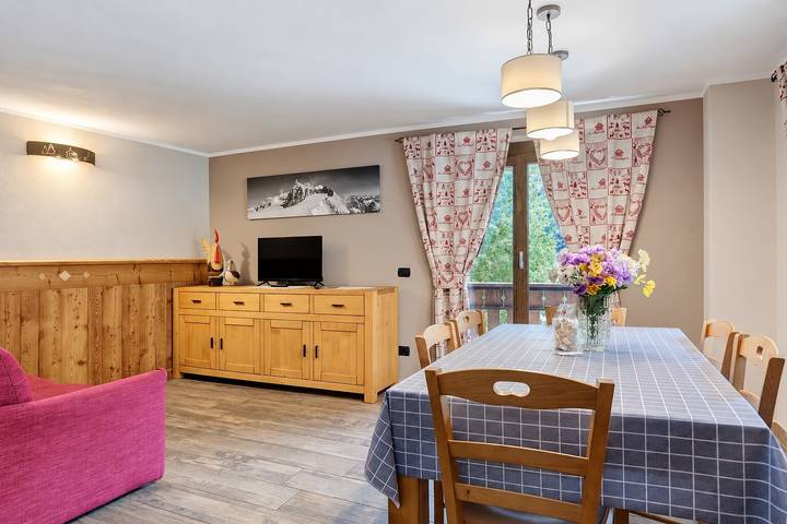Entire apartment, Apartment '4061 Maison Gerard Punta Ceresole' in Lillaz (Cogne), Cogne