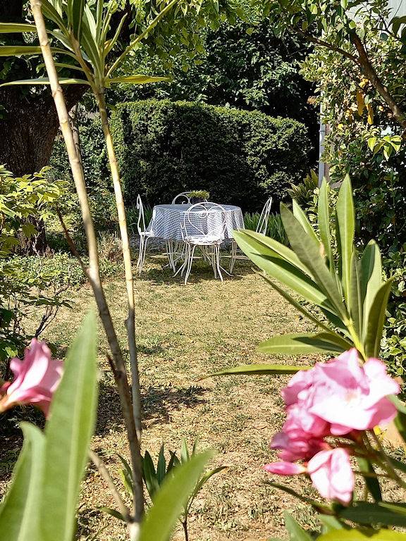 Gîte pour 2 personnes, avec terrasse et jardin à Buis-les-Baronnies - 2