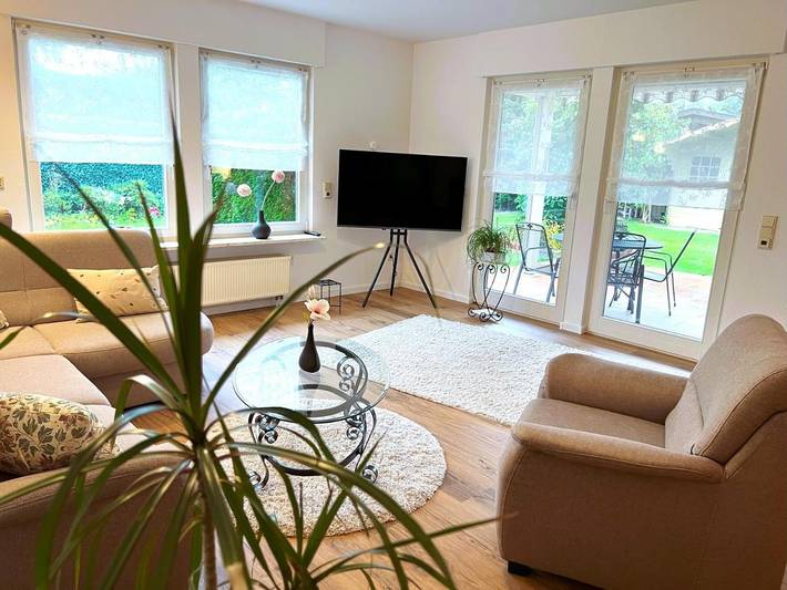 Ferienwohnung für 4 Personen, mit Terrasse und Garten sowie Ausblick