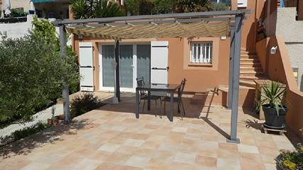 Gîte pour 2 personnes, avec terrasse à Carnoux-en-Provence