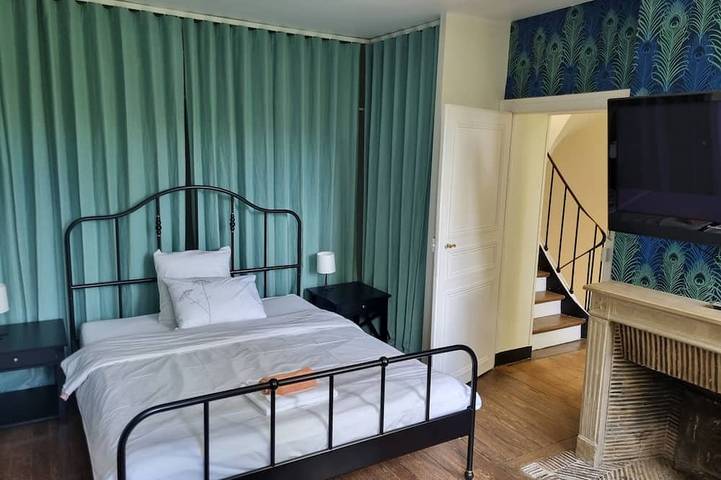 Location de vacances pour 10 personnes, avec jardin à Carrières-sur-Seine - 3