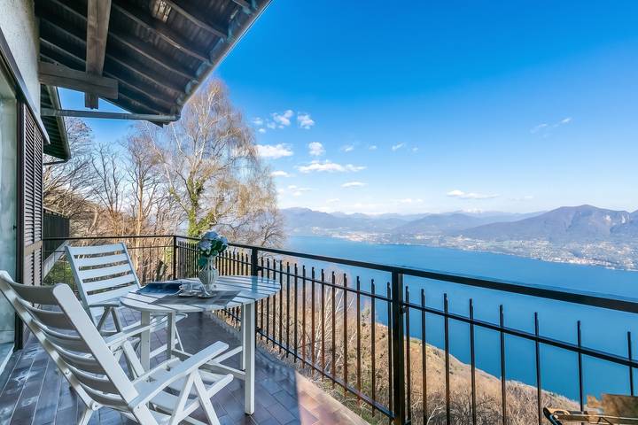 Villa für 6 Personen, mit Terrasse und Seeblick am Lago Maggiore - 2