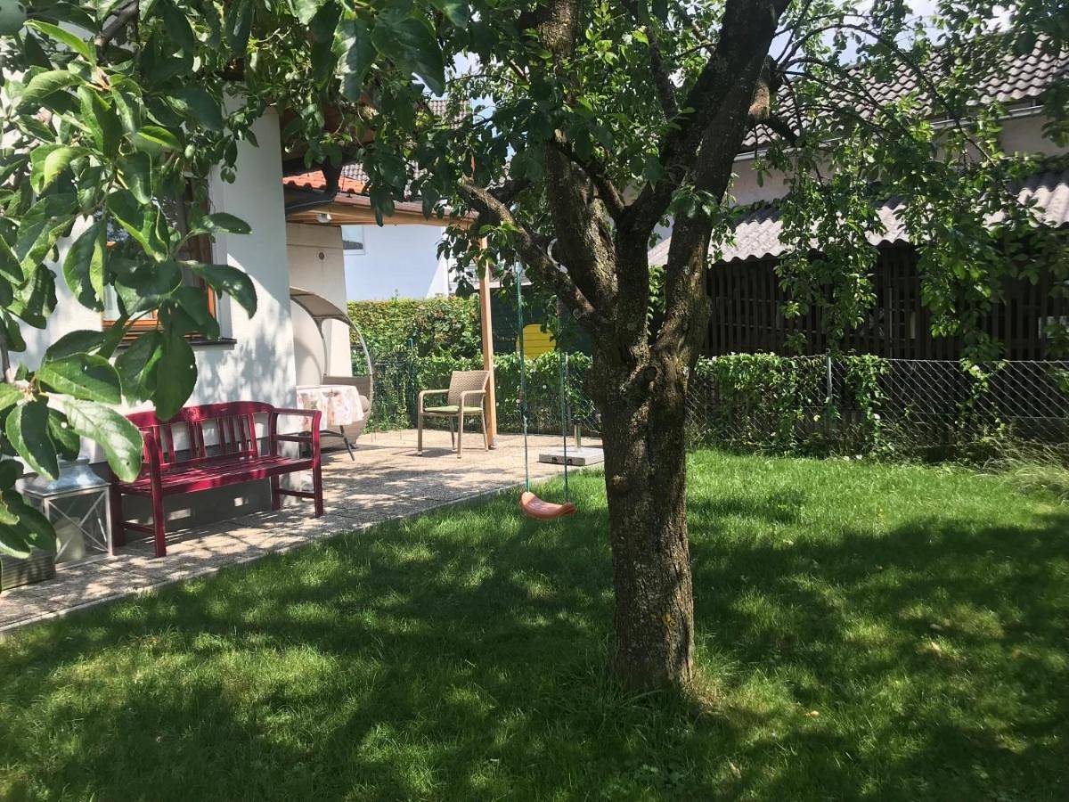 Knusperhaus mit Garten in Wals-Siezenheim, Bezirk Salzburg-Umgebung