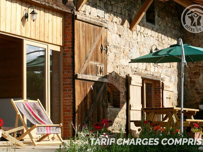 Gîte pour 7 personnes, avec Terrasse et Jardin dans Saint-Romain-d'Urfé