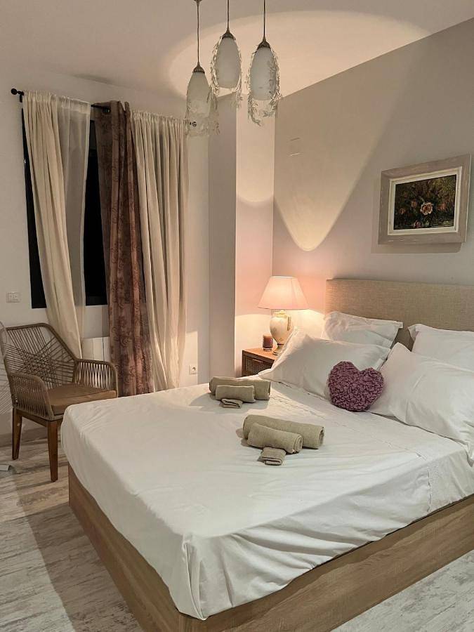 Casa rural para 12 personas, con Balcón y Terraza además de Jardín y Piscina en Bárig - 4