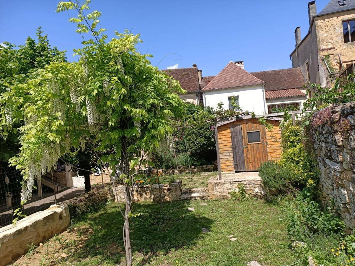 Four-Bedroom House in Gourdon, Quercy