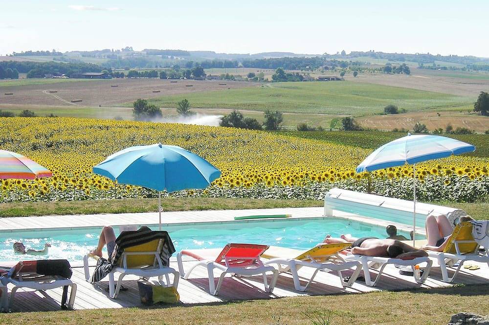 Homerez - Studio Pauilhac - Shared Pool in Pauilhac, Gers