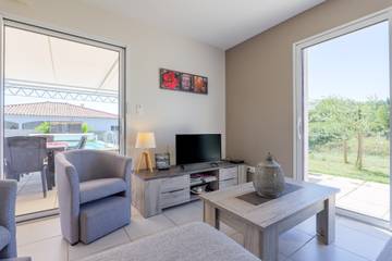 Maison De Vacances pour 6 Personnes dans Ruoms, Ardèche, Photo 4