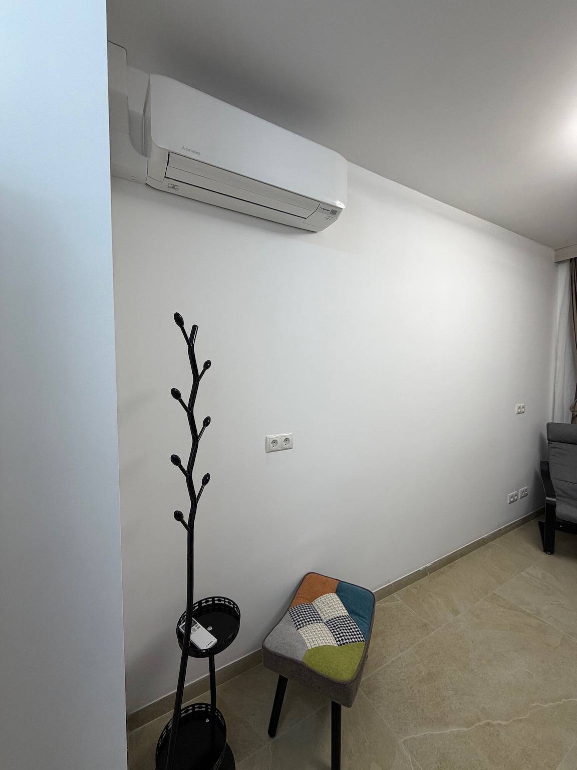 Ganze Wohnung, Apartment 'Deluxe - 3. Og' mit Wlan und Klimaanlage in Bonn, Rheinland