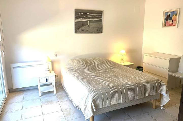 Location de vacances pour 6 personnes, avec jardin dans Plage De La Greve Des Cures Tregastel - 2