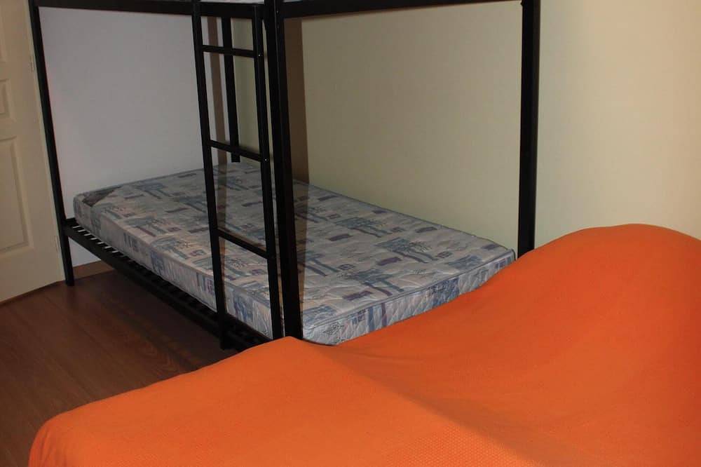 Entire apartment, Homerez - Apt. St-Pierre Chartreuse, mountain view. in Saint-Pierre-de-Chartreuse, Isère