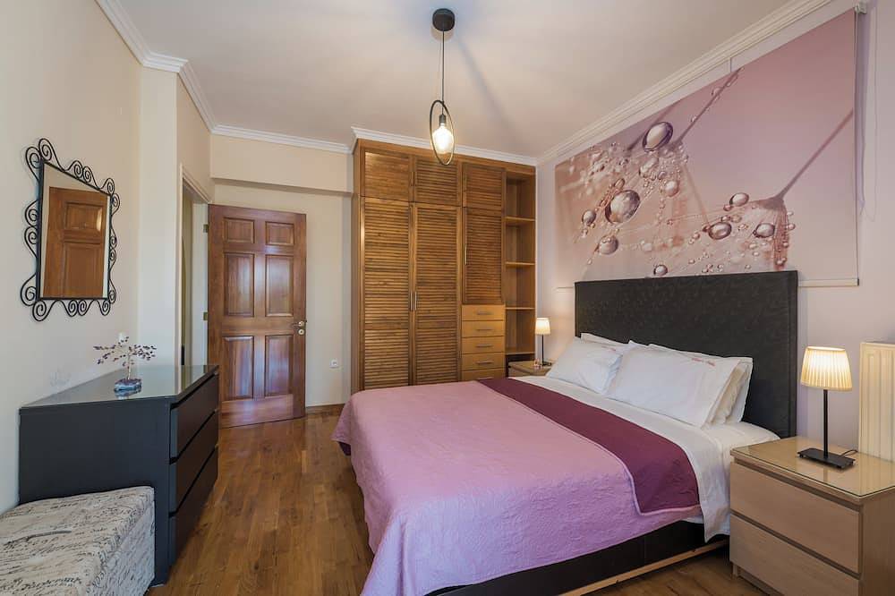 Charming 4-bedroom villa with Wifi, Ac in Lagana in Kalamaki, Zakynthos