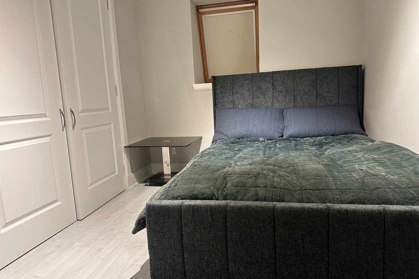 3 Bed Cottage Sleeps 2 with Parking, Garden & Wifi in Aberdeen, Aberdeenshire