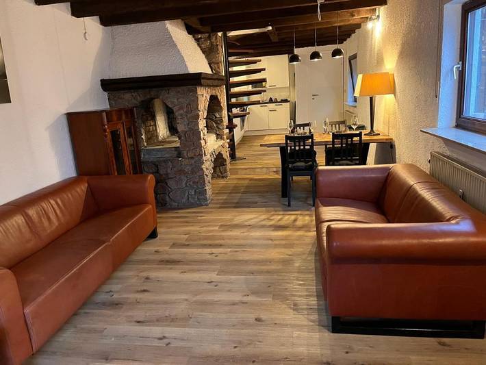 Ferienwohnung für 4 Personen, mit Terrasse und Garten sowie Ausblick in Fränkisch-Crumbach