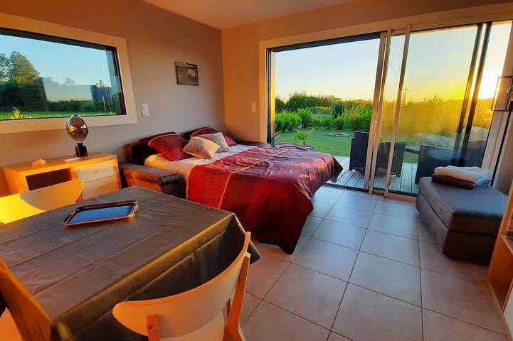 Location de vacances pour 2 personnes, avec jardin et terrasse à Saint-Pabu - 2