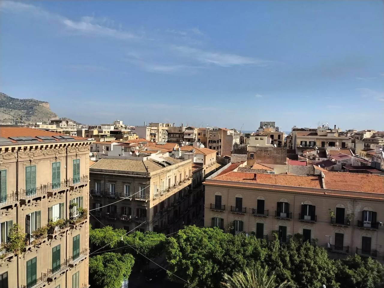 Appartamento intero, 3 Camere 3 Persone in Palermo, Provincia di Palermo