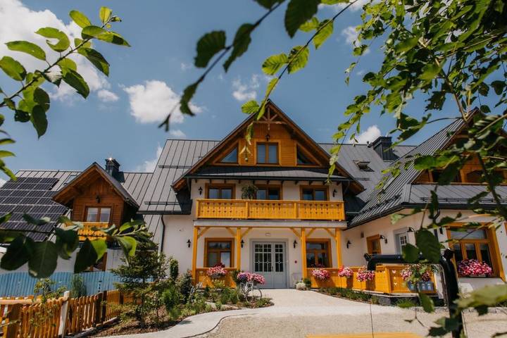 Maison d’hôte pour 3 personnes, avec sauna et piscine ainsi que jardin et jacuzzi - 1