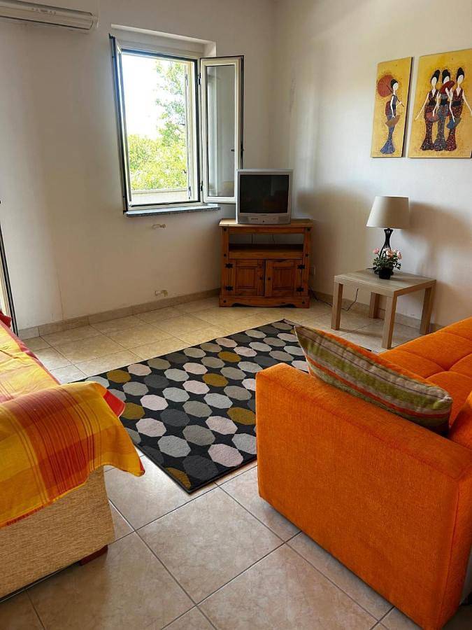 Location de vacances pour 6 personnes, avec terrasse et vue à Bianco (homonymie) - 4