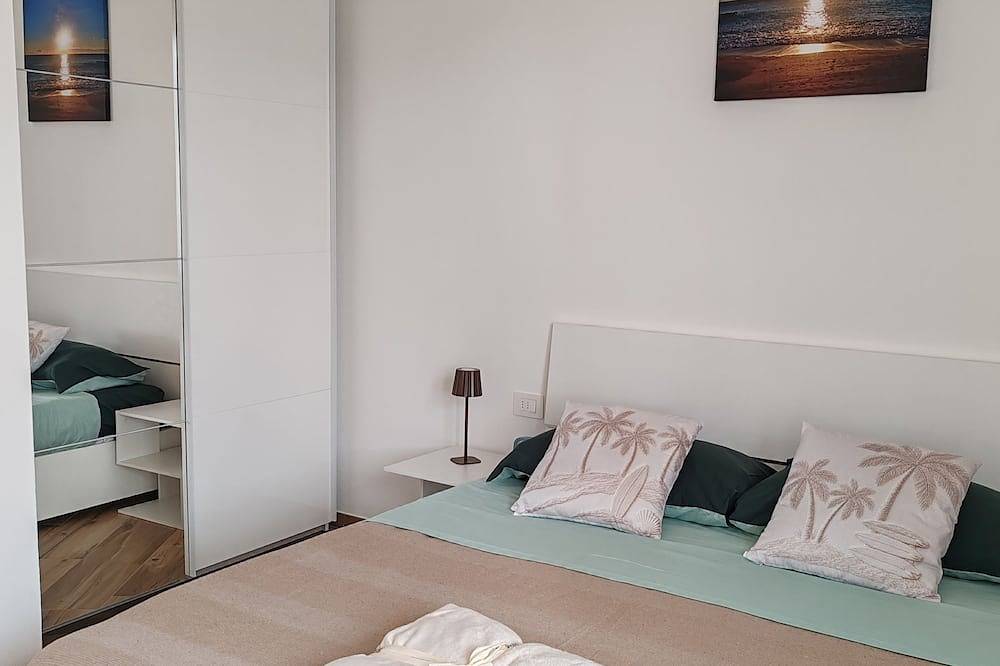 Apartamento entero, New Listing in Riva Trigoso, Sestri Levante
