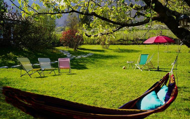 Appartement de vacances pour 4 personnes, avec jardin