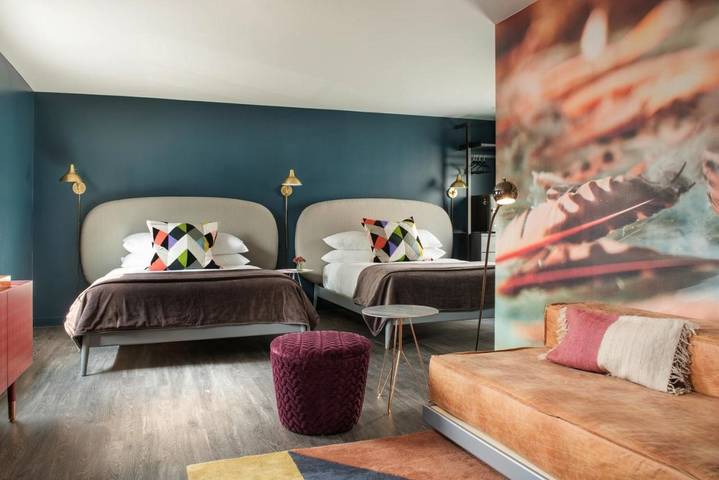 Hôtel pour 3 personnes, avec piscine et jacuzzi, animaux acceptés