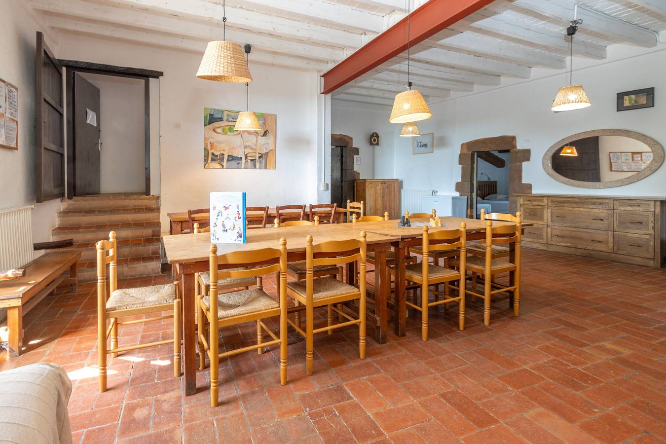 Casa rural 'Can Ribes' con piscina exterior, jardín y terraza in Camós, Pla de l'Estany