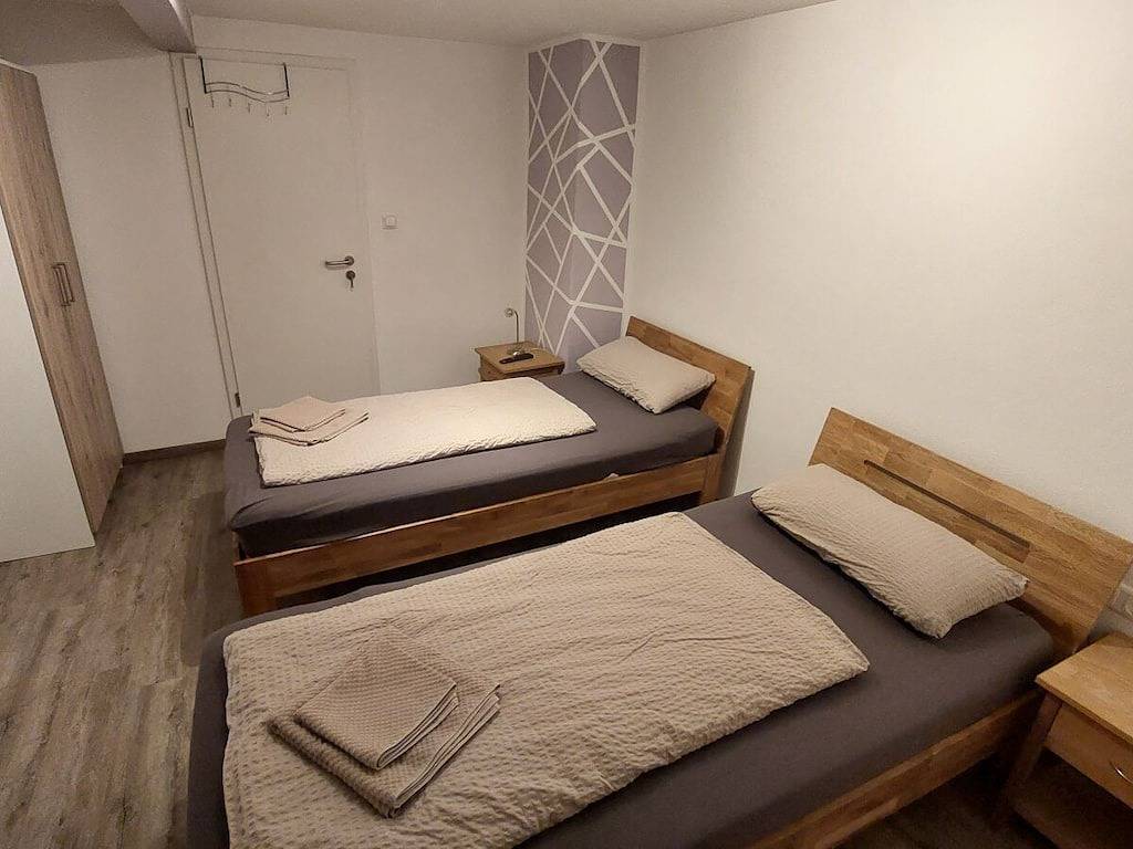 Ferienhaus mit 8 Schlafzimmer in Seiferts, Ehrenberg