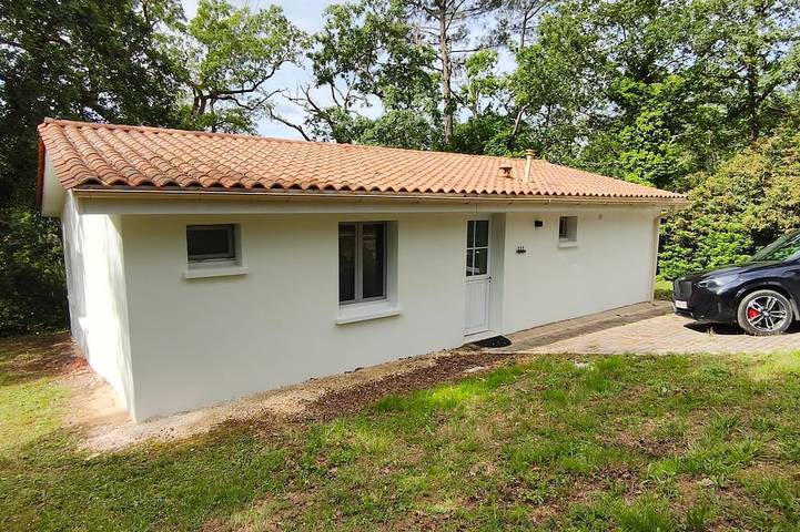 Location de vacances pour 8 personnes à Brossac