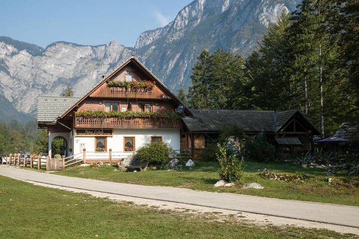 Maison d’hôte pour 2 personnes, avec Balcon et Terrasse ainsi que Jardin et Vue dans Bohinjsko Jezero