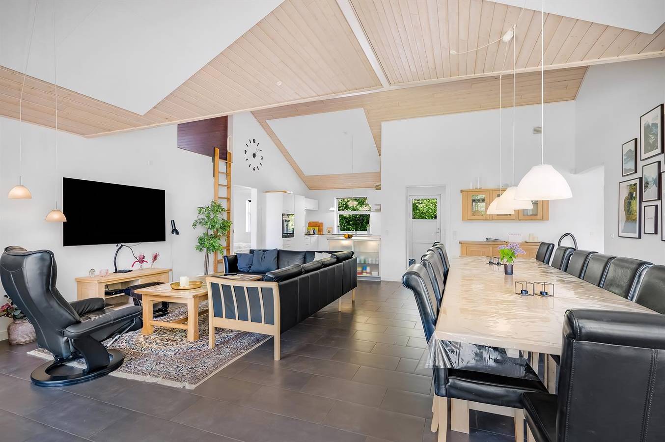 Pet friendly home in Højslev with sauna in Virksund, Limfjord in Westjütland