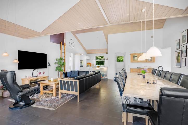Pet friendly home in Højslev with sauna in Virksund, Limfjord in Westjütland