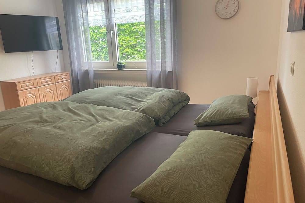 Ganze Wohnung, Gemütl. Fewo im Herzen von Bad Breisig zentral, 65 m², 2–4 Pers., inkl. Stellpl. in Bad Breisig, Osteifel