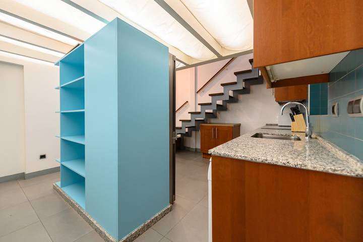 Apartamento entero, M Amplio Dúplex en el centro de Madrid in Centro (Madrid), Madrid