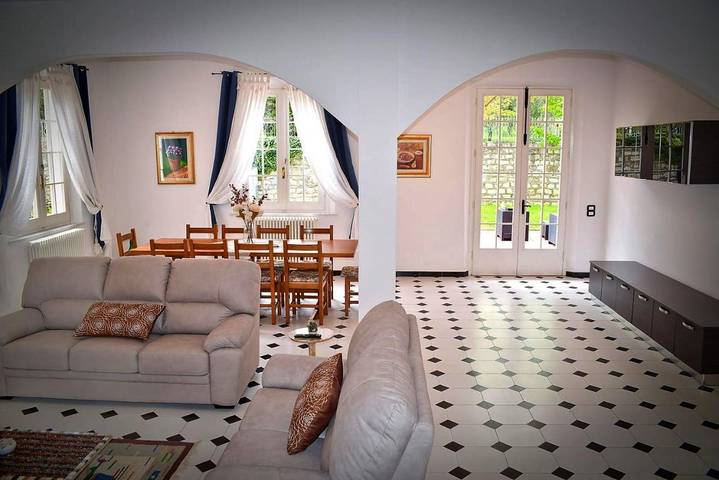 Apartamento de vacaciones para 6 personas, con vistas y jardín - 1