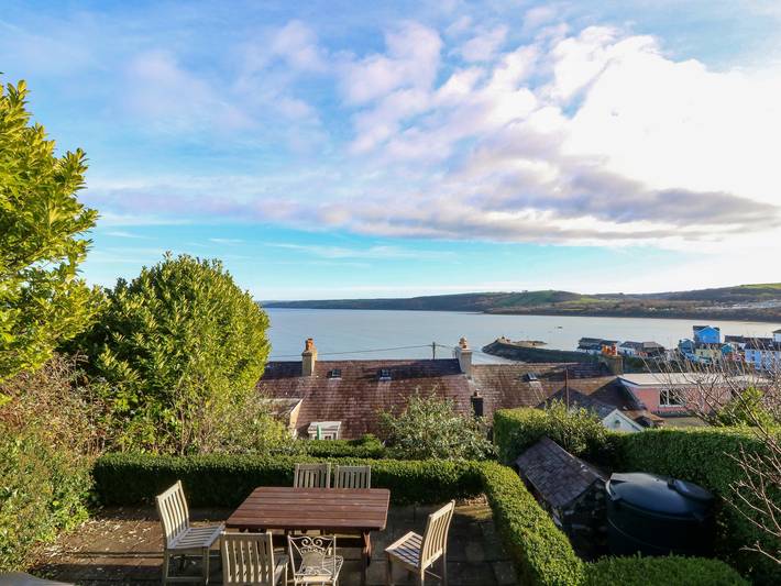 Cottage for 8 people, with garden in New Quay