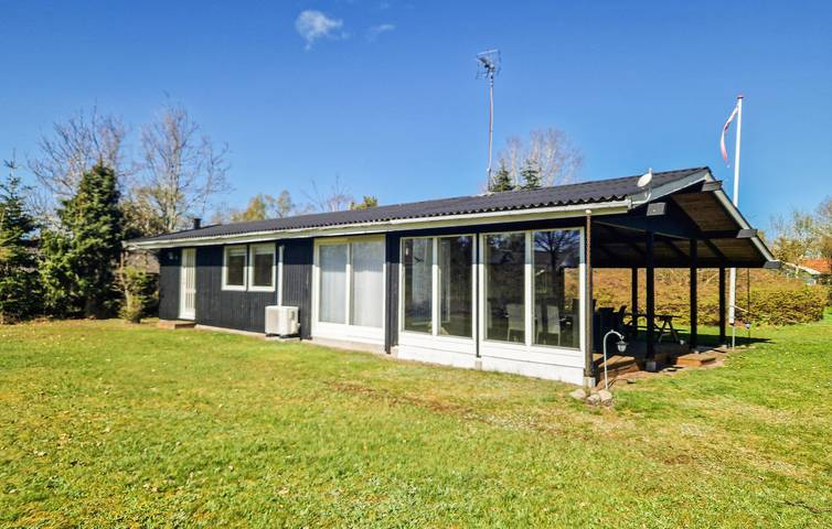 Ferienhaus für 5 Personen, mit Terrasse in St. Sjørup - 2