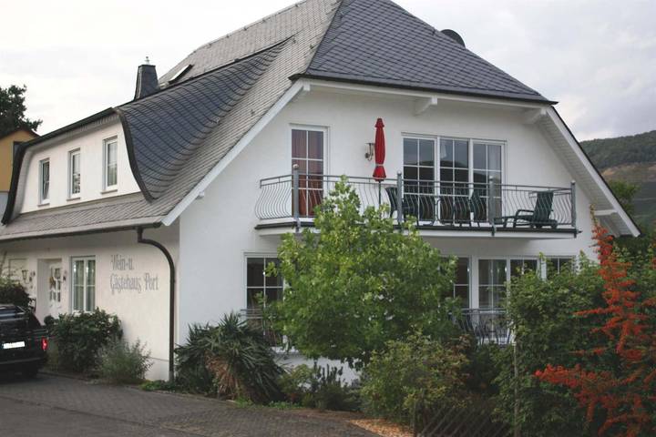 Ferienwohnung für 4 Personen, mit Balkon und Garten in Bernkastel-Kues & Umgebung