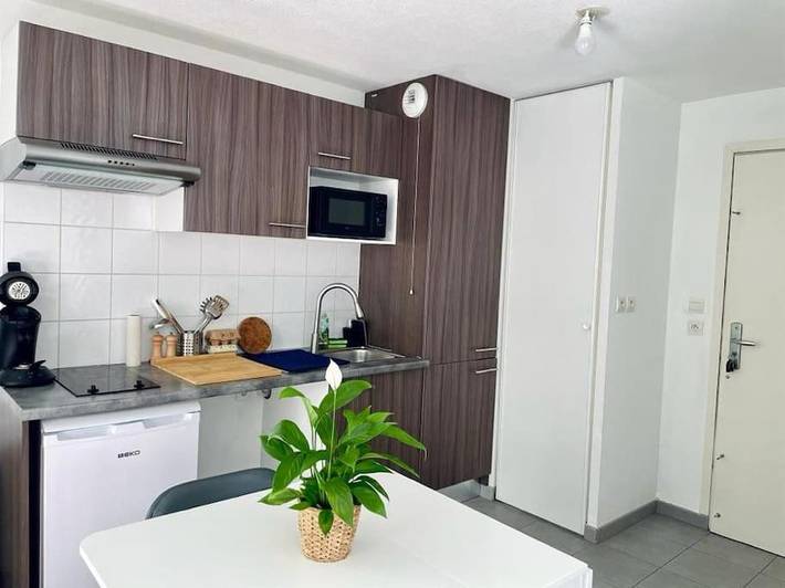 Gîte pour 2 personnes, avec balcon à Lormont - 2
