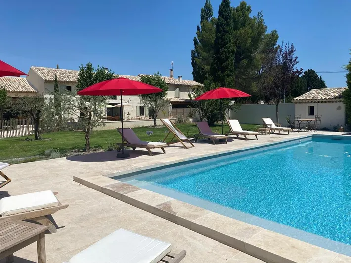 Casa de vacaciones para 4 personas, con jardín y piscina además de vistas y terraza - 1