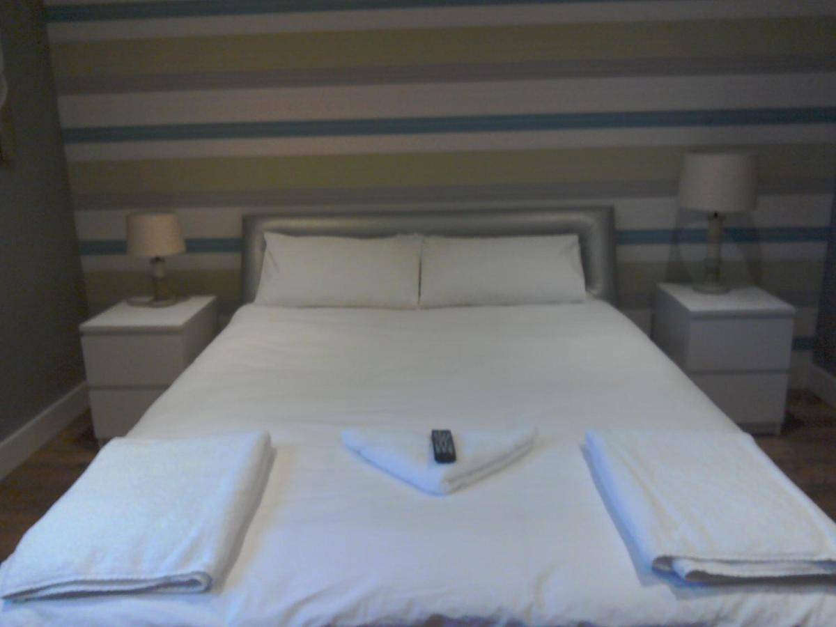 Entire apartment, Two-Bedroom Apartment in Kingston upon Hull, Yorkshire