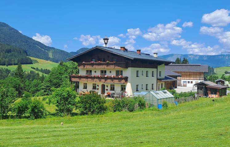 Bauernhof für 6 Personen, mit Balkon und Garten im Salzkammergut