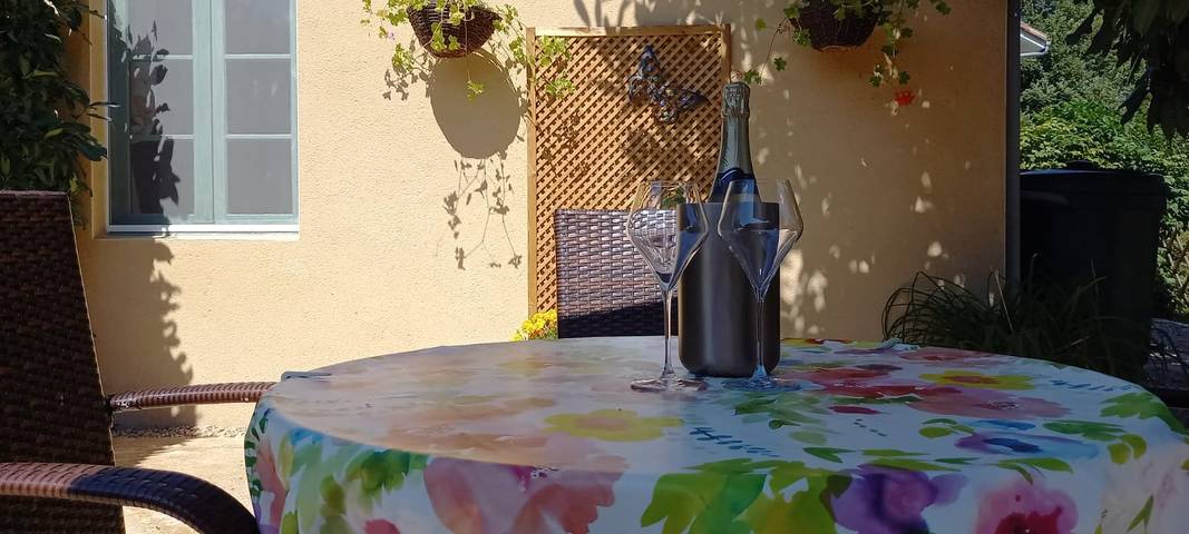 Gîte pour 2 personnes, avec jardin et terrasse à Trémolat - 3