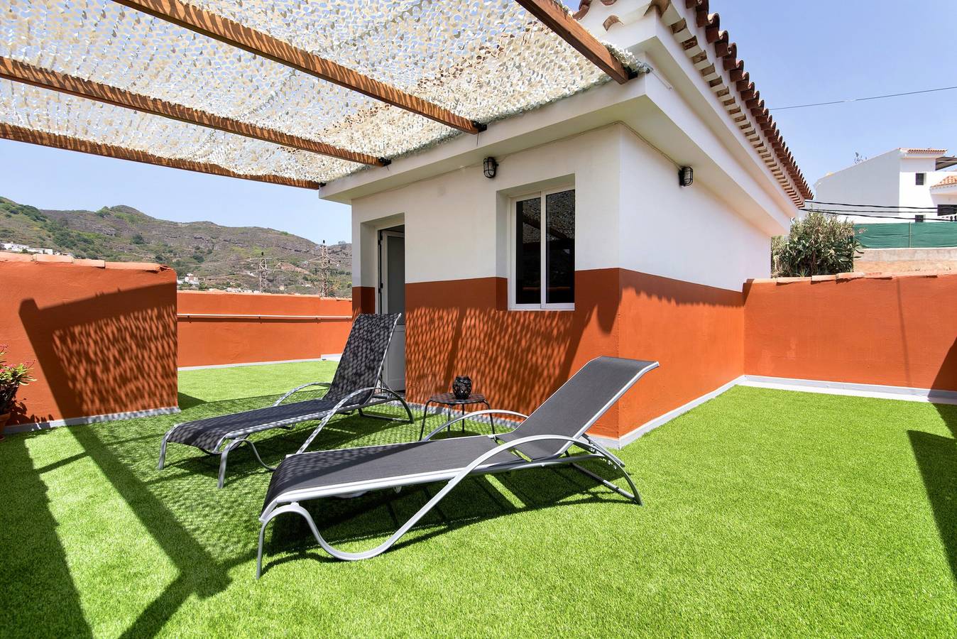 Casa de Férias "Las Monarcas" com Vista Montanha, Terraço Privado e Wi-Fi in Cuesta Falcón, Teror
