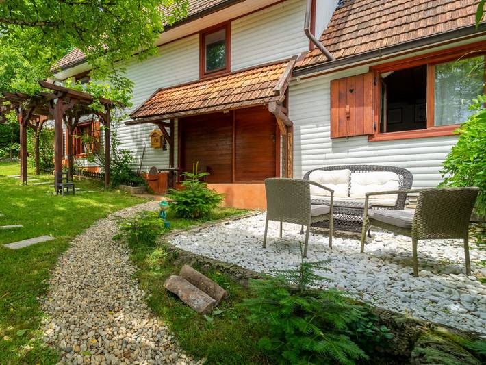 Ferienhaus für 5 Personen, mit Terrasse und Garten - 1