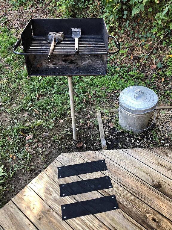 Haustierfreundliche Blockhütte-Fischteich-Free Wifi-Nizza Whirlpool auf Veranda-Easy Roads in Sevierville, Sevier County